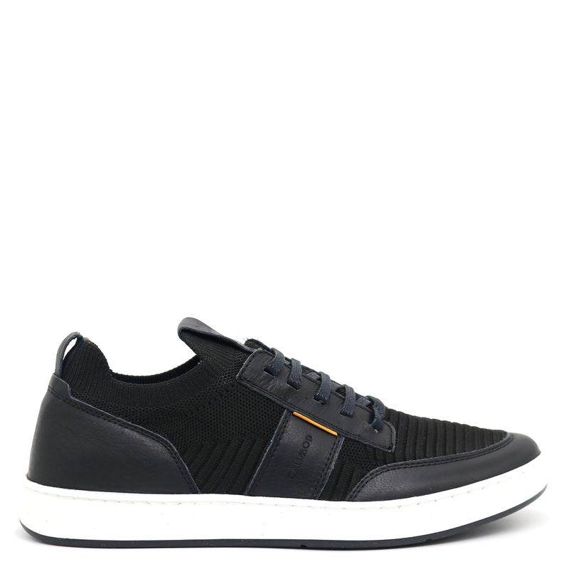22.1UFB001negro_2