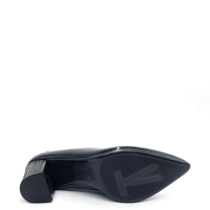 231290-600negro_4