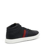 22.1UEQ001negro_3