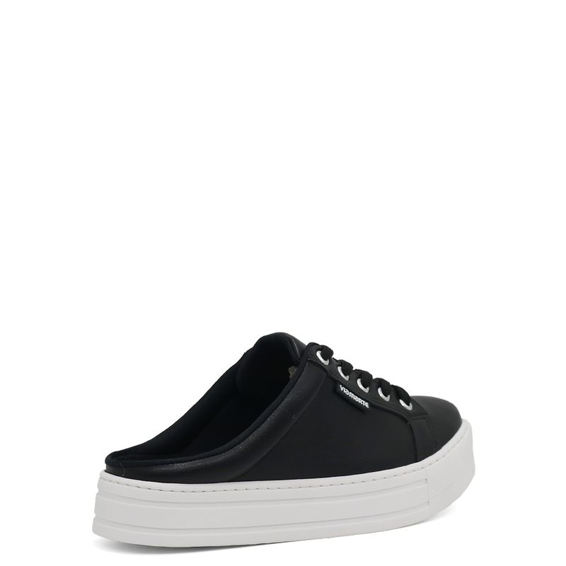 21-10109negro_3