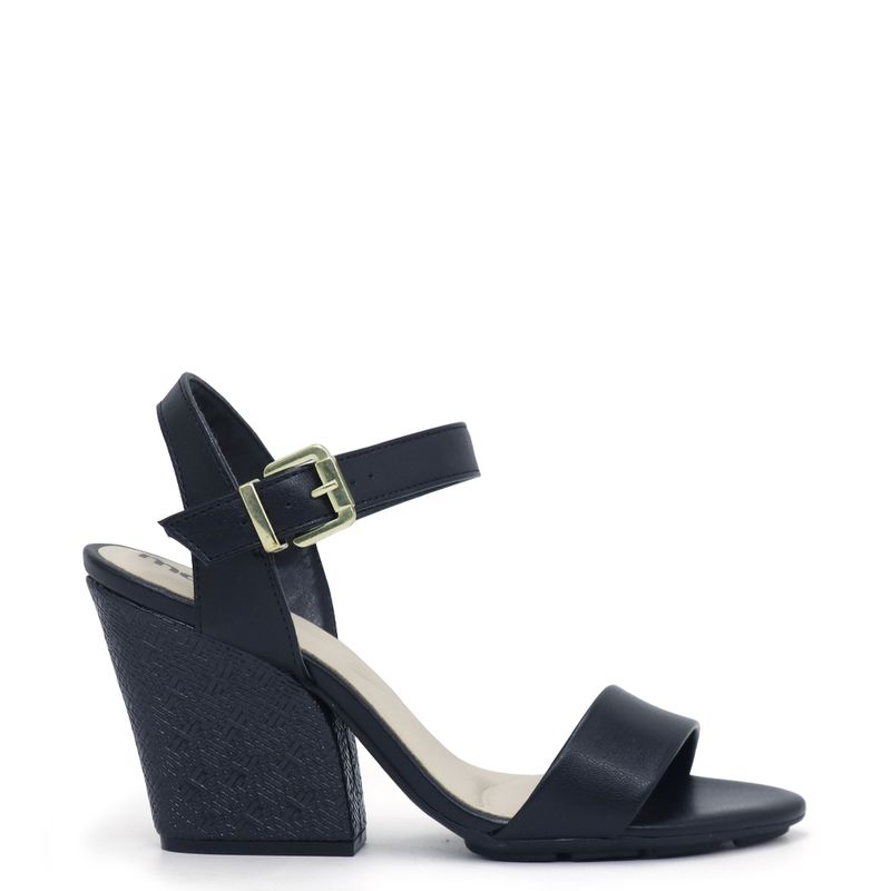 225222-760-negro_2