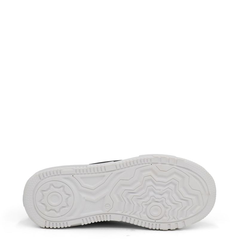 MIA22-116negro_4.jpg
