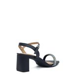 226430-126negro_3.jpg