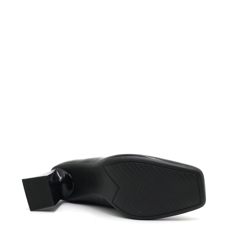 224285-100negro_4.jpg