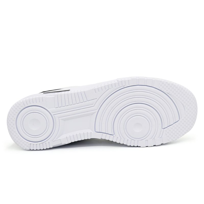KD22-11MNEGROB_4.jpg