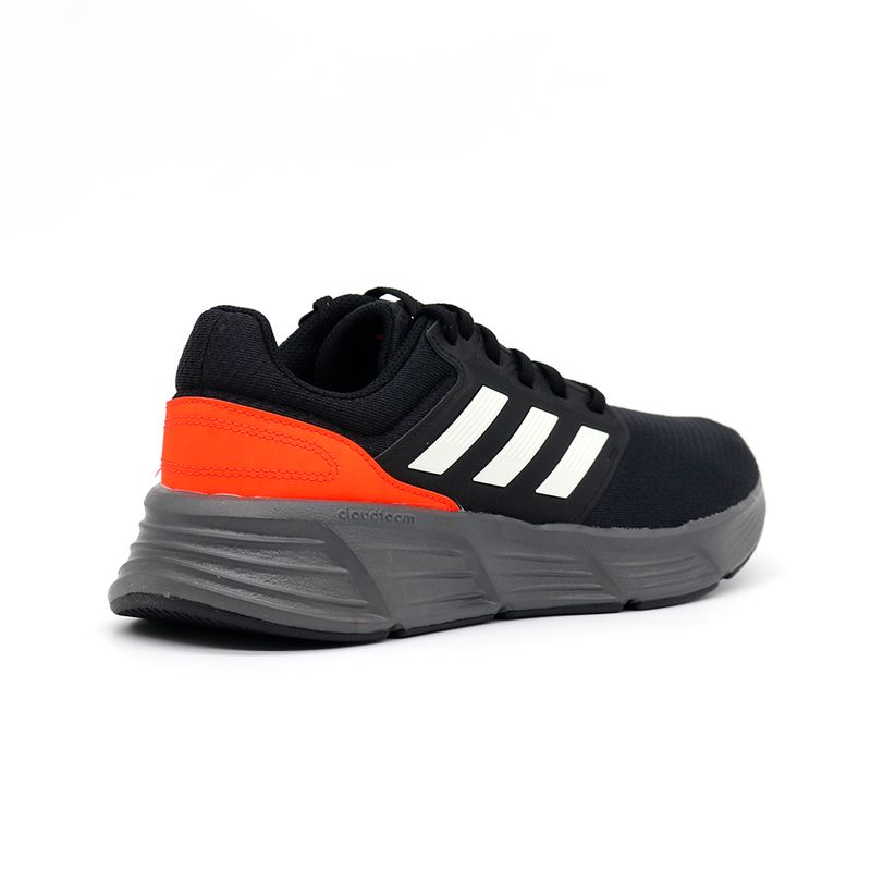 23.IE1978-negro_3