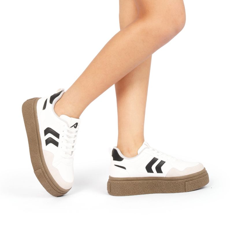 Zapatilla-URBANO-Mujer-ARIANA-CP24I2-390-Blanco---Negro