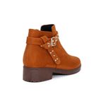 Botin-CASUAL-Mujer-ARIANA-AV24I2-675-Caramelo