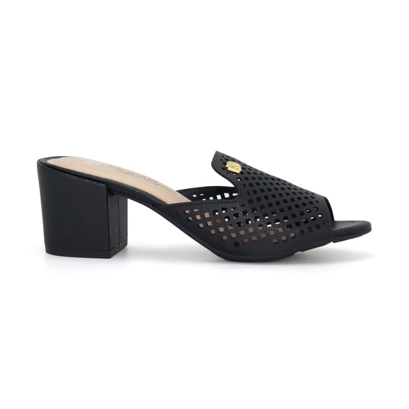 247109-475-NEGRO_7