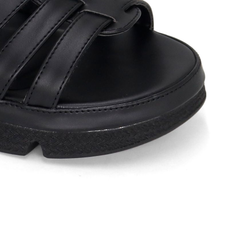 IS24Q4-202-NEGRO_10