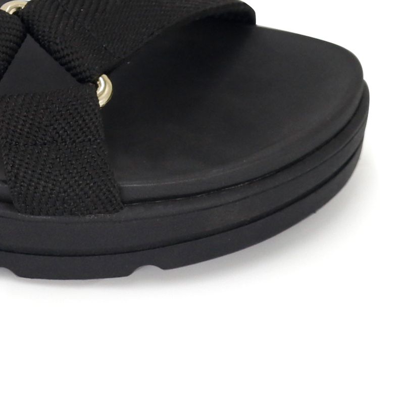 245490-116-NEGRO_10